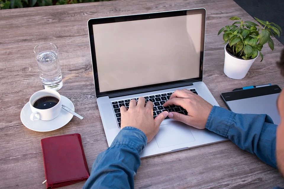 Aprende a mejorar tu estrategia de e-mail marketing con algunos sencillos consejos